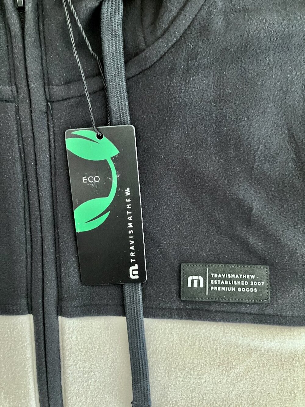 TravisMathew Men's Brrr Season 1/4 Zip Golf Pullover Size XL Black/Green/Beige - Picture 5 of 14